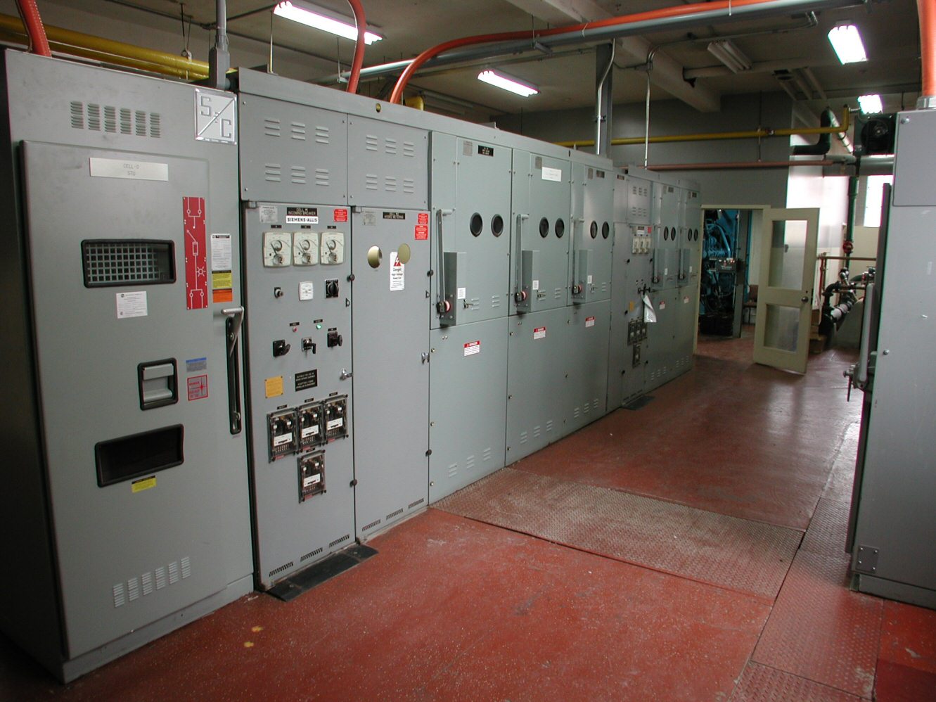 Driving Industrial Efficiency: Premium Electrical Distribution Panels by ES Electronics India Pvt Ltd