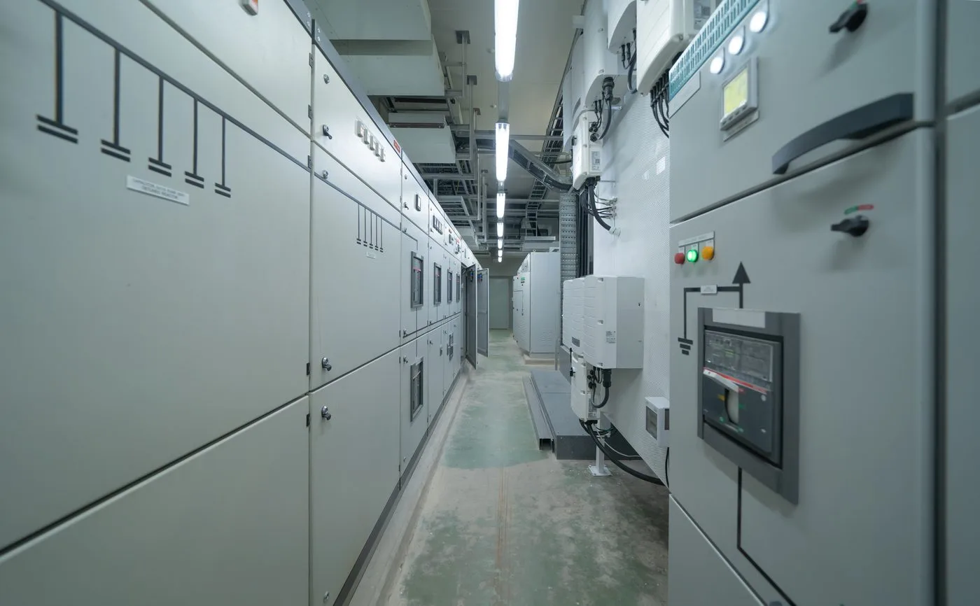 VFD drives and switchgear for induction motor efficiency upgrades